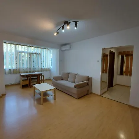 Apartment Apartament C&a Tomis 1 *